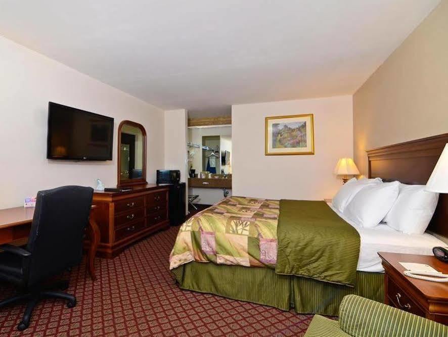 Econo Lodge Ripley מראה חיצוני תמונה